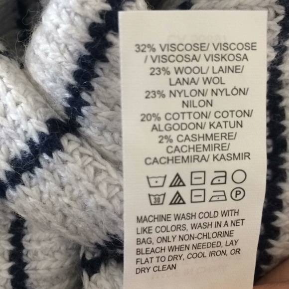 NWT Lucky Brand cold shoulder wool cashmere blend sweater L large - Picture 6 of 6